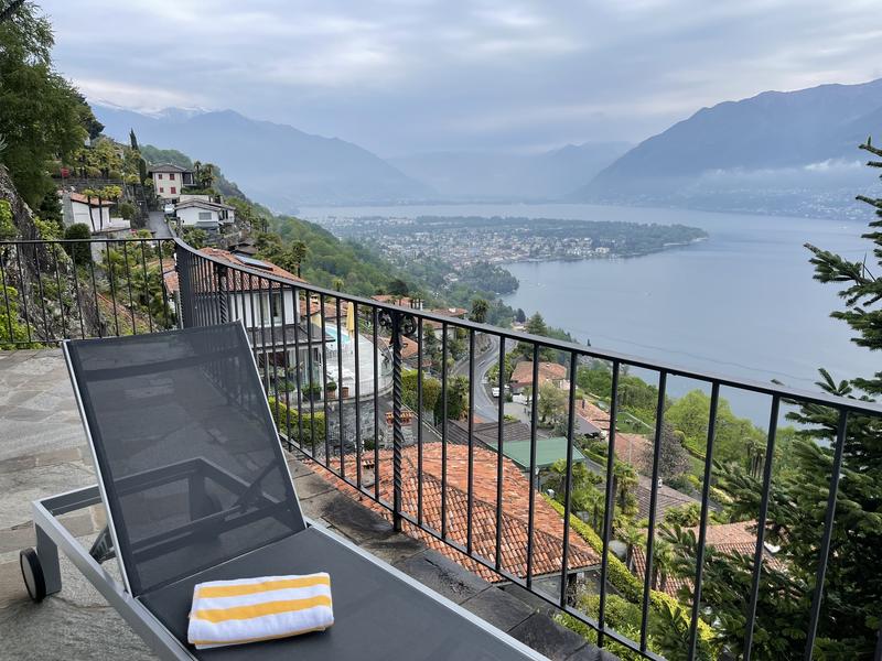 terrasse mit Sicht auf Ascona